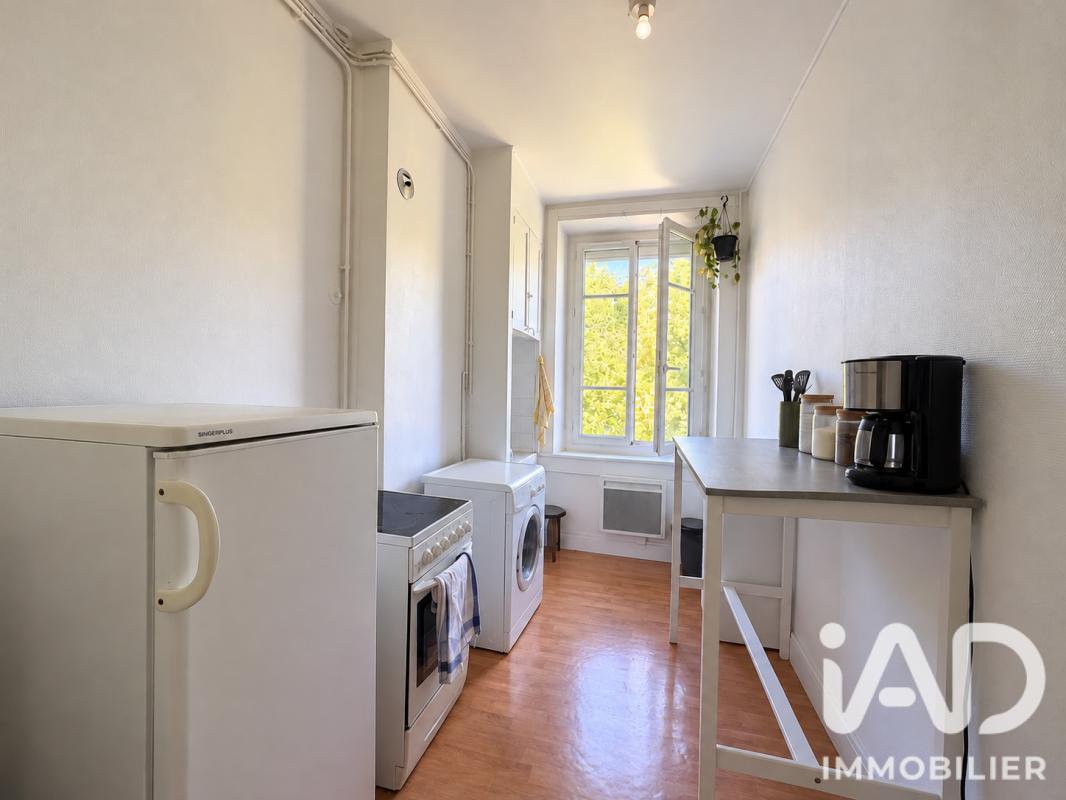 Appartement 2 Pièce(s) Lyon 7eme Arrondissement - Photo 2