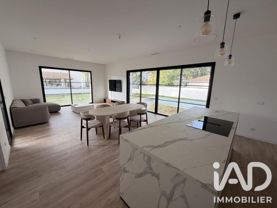 Maison 7 Pièce(s) Loupes - Photo 4
