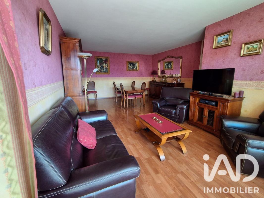 Appartement 4 Pièce(s) Croix