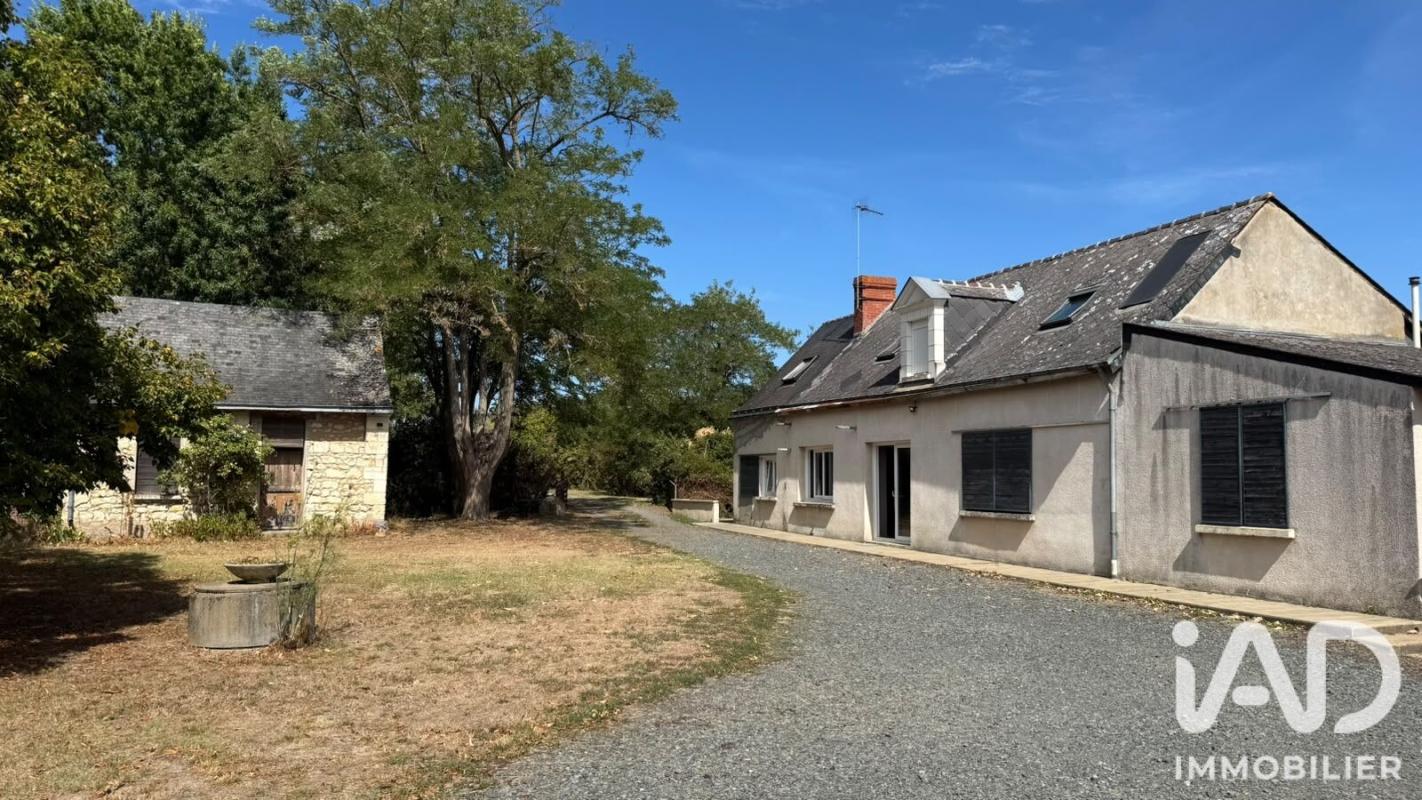 Maison longère 8 Pièce(s) Les Bois d'Anjou