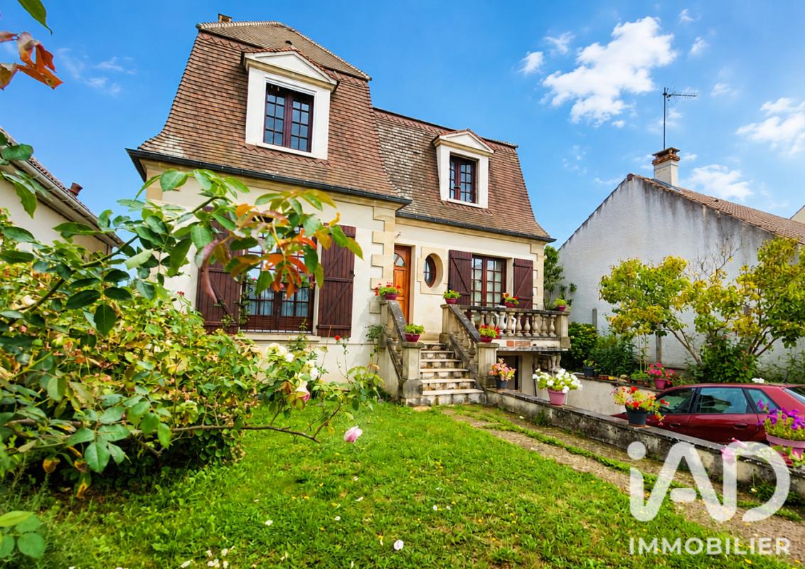 Maison traditionnelle 5 Pièce(s) Ozoir-la-Ferrière