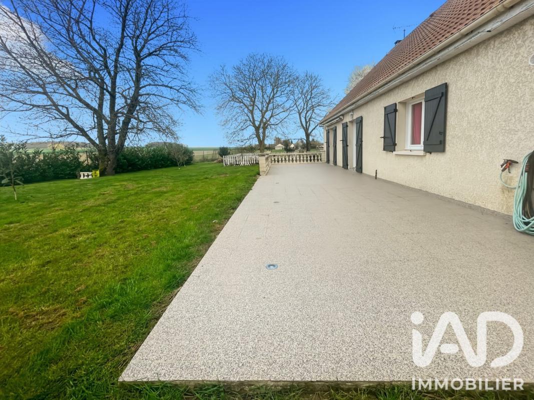 Maison 7 Pièce(s) Saint-Hilliers - Photo 3