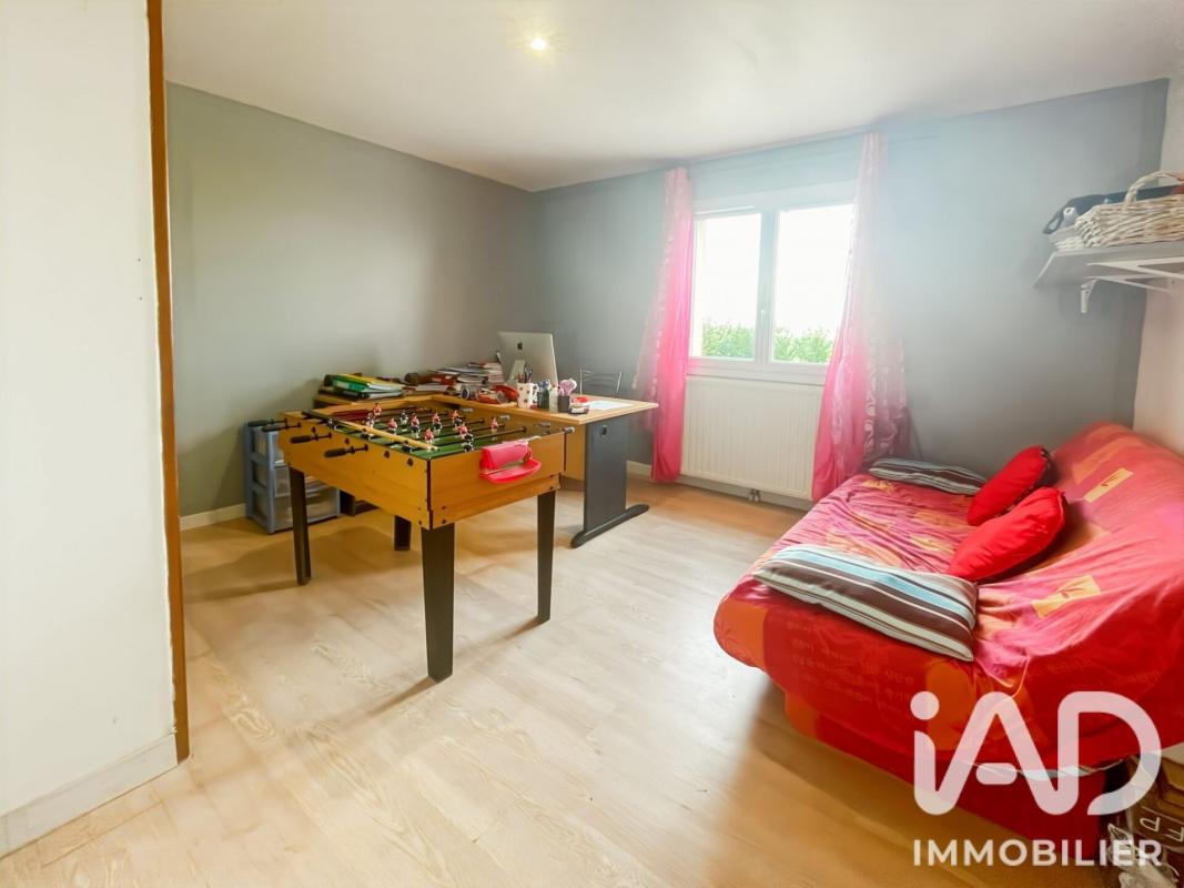 Maison 7 Pièce(s) Saint-Hilliers - Photo 7