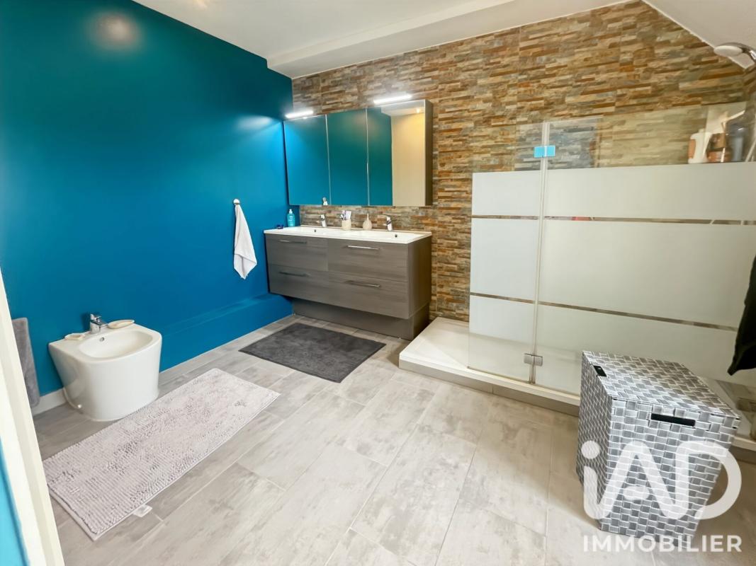 Maison 7 Pièce(s) Saint-Hilliers - Photo 10