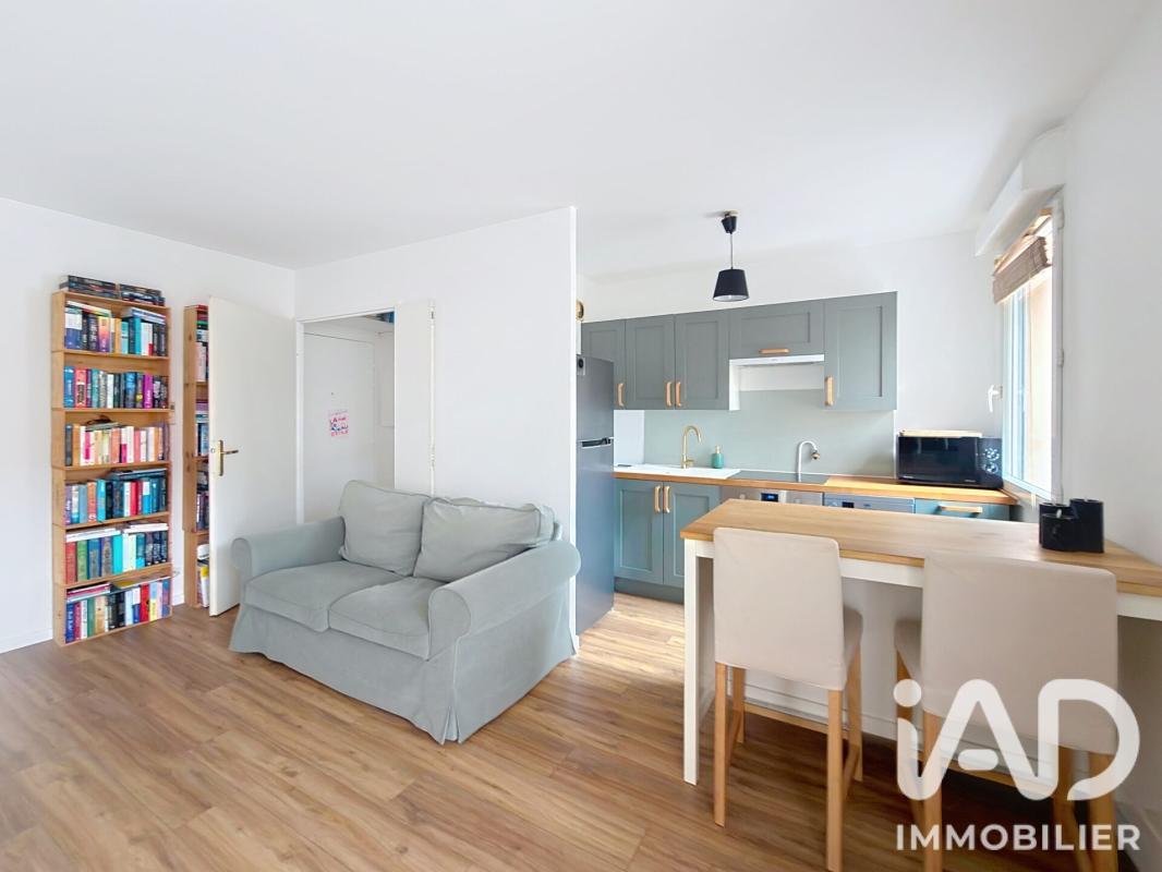 Appartement 2 Pièce(s) Roissy-en-Brie