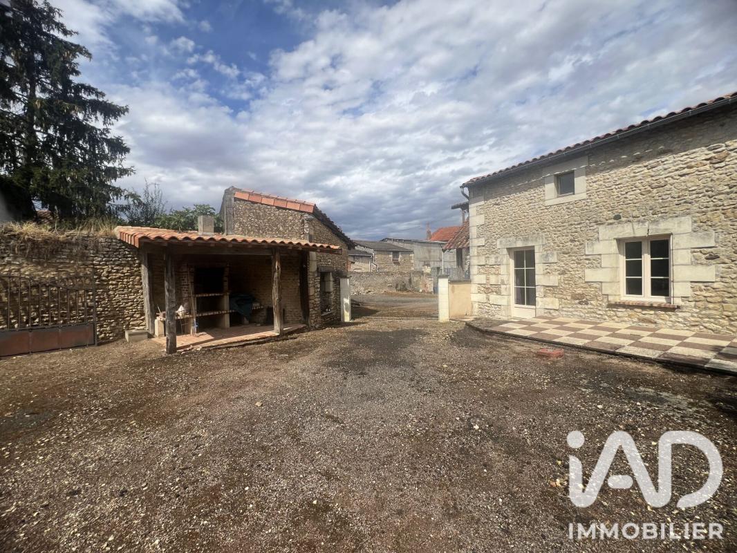Maison 6 Pièce(s) Saint-Léger-de-Montbrun - Photo 3