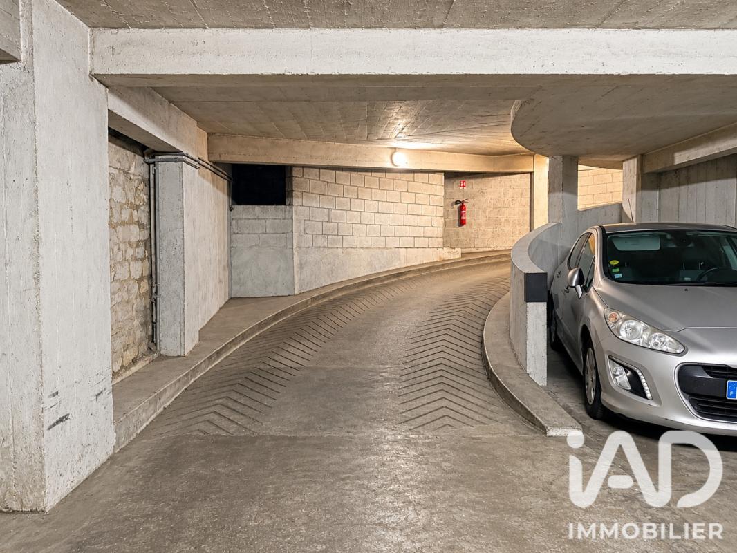 Parking  Paris 7eme Arrondissement - Photo 4