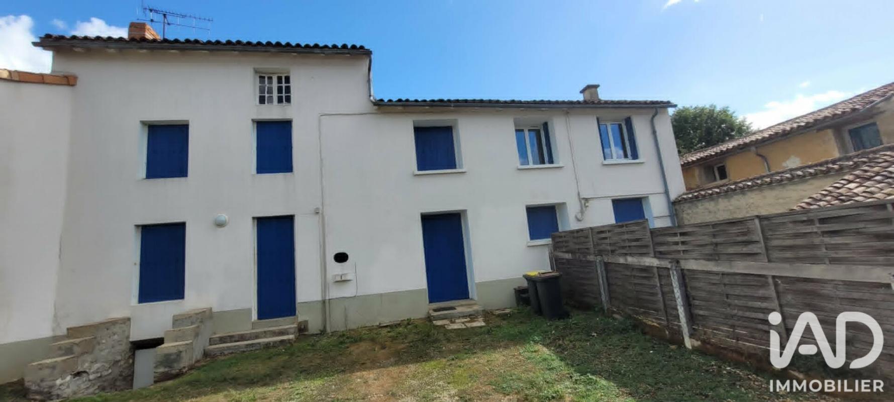 Maison de village 6 Pièce(s) Nieuil-l'Espoir