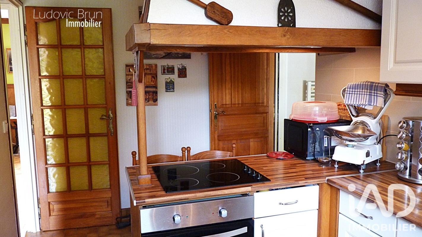 Maison 7 Pièce(s) Moutiers-en-Puisaye - Photo 8