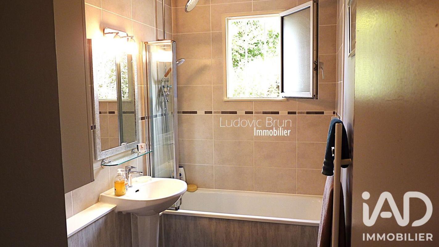 Maison 7 Pièce(s) Moutiers-en-Puisaye - Photo 19