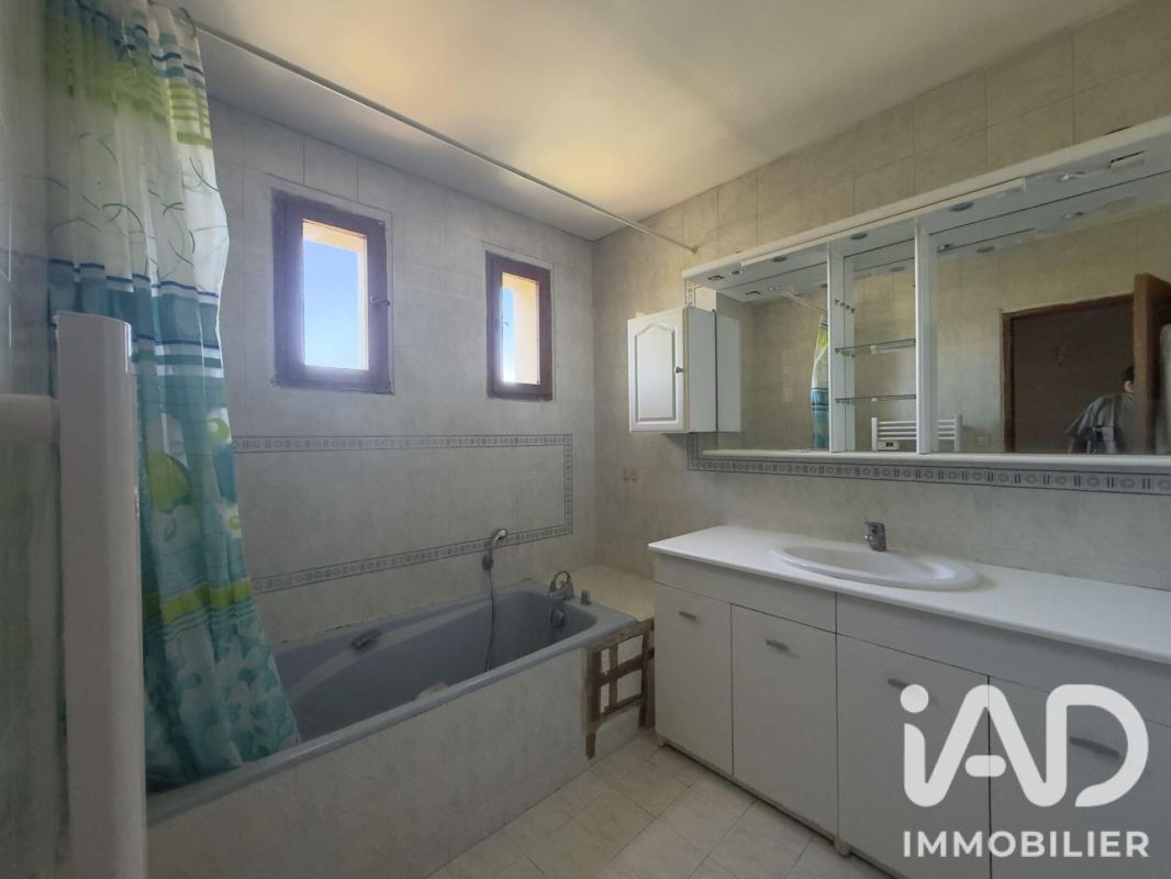Maison 5 Pièce(s) Le Cailar - Photo 14