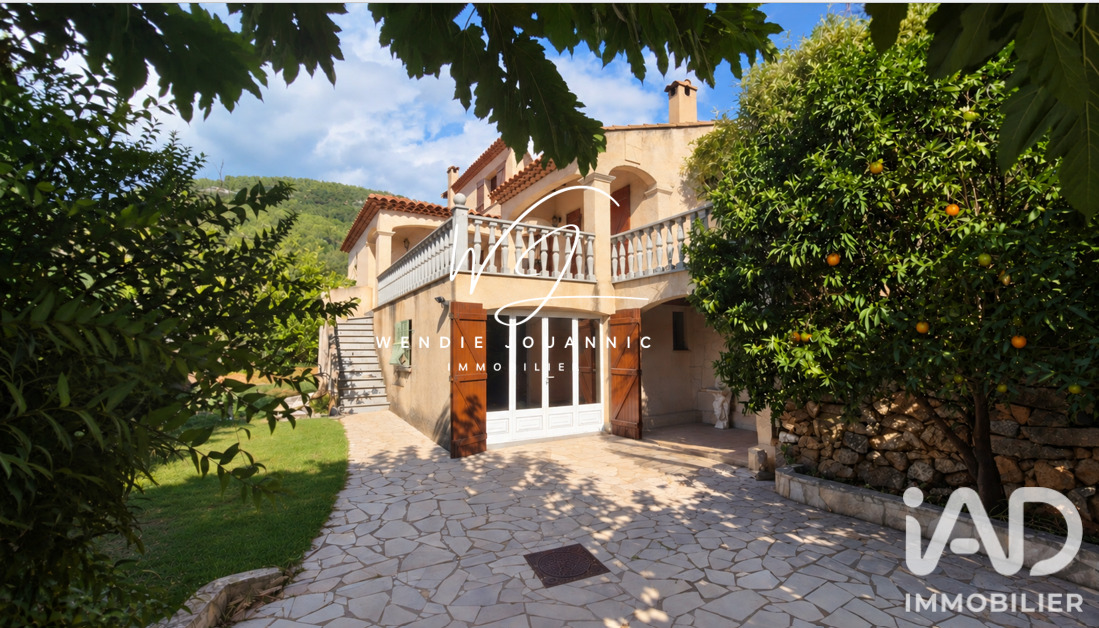 Maison 6 Pièce(s) Solliès-Toucas - Photo 1