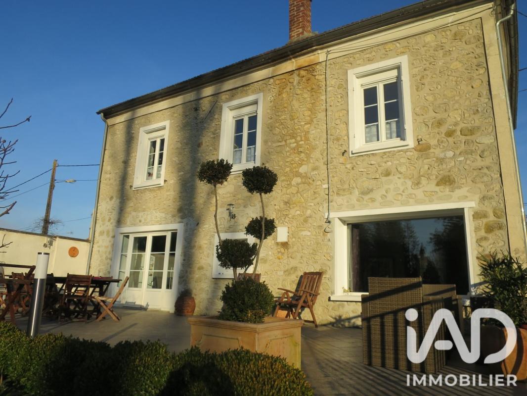 Maison 5 Pièce(s) Crouy-sur-Ourcq