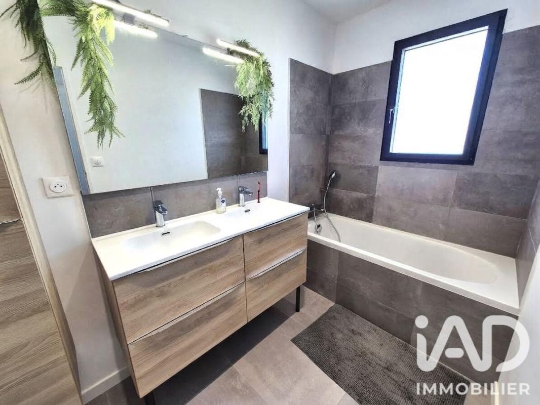 Maison 4 Pièce(s) Cubzac-les-Ponts - Photo 11