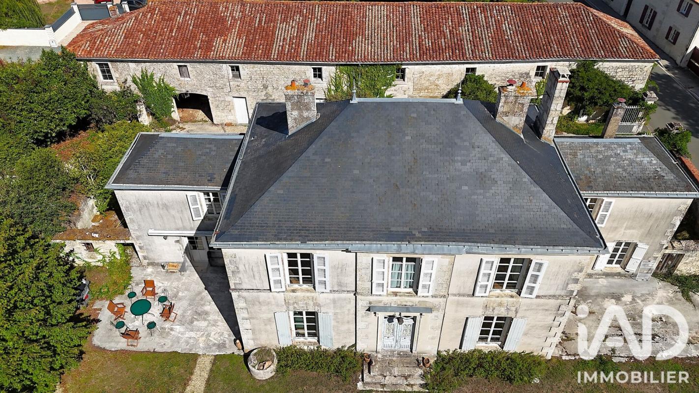 Maison 9 Pièce(s) Auchay-sur-Vendée - Photo 2