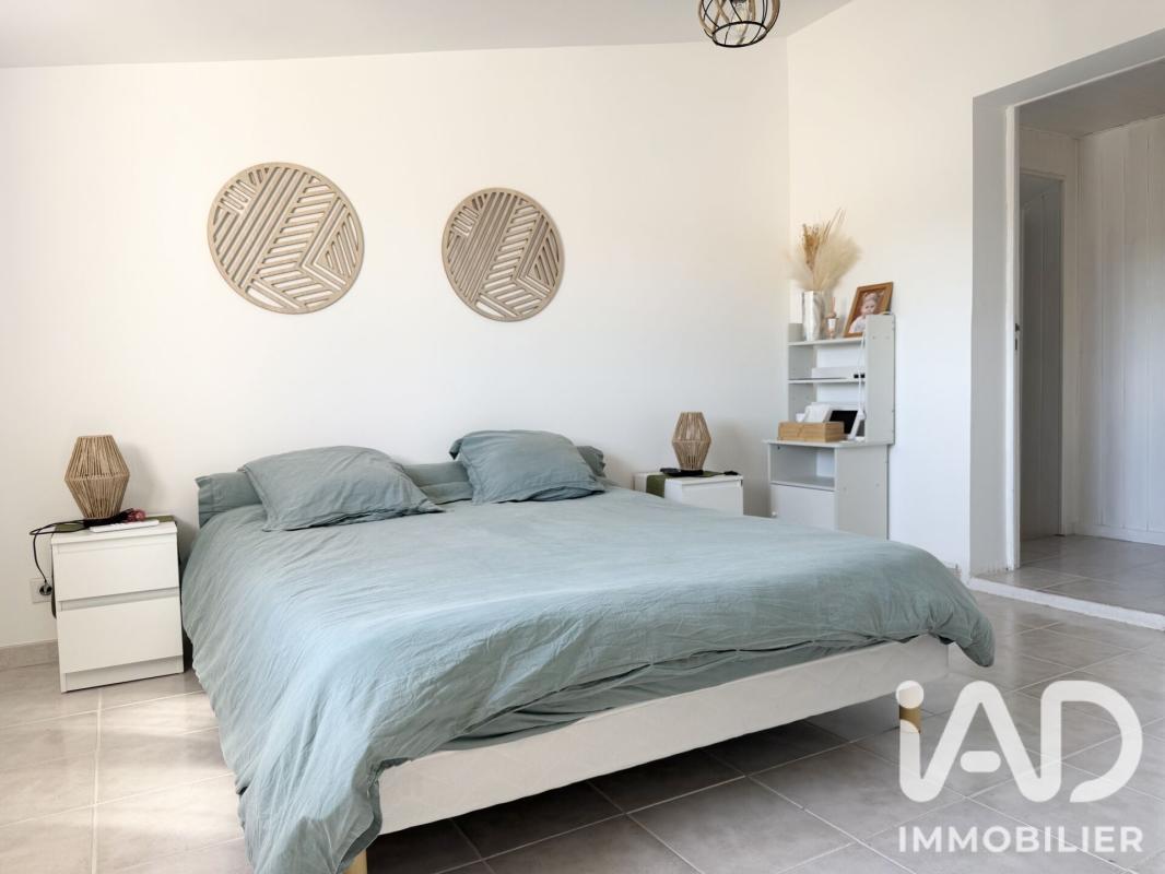 Maison 6 Pièce(s) Lançon-Provence - Photo 17