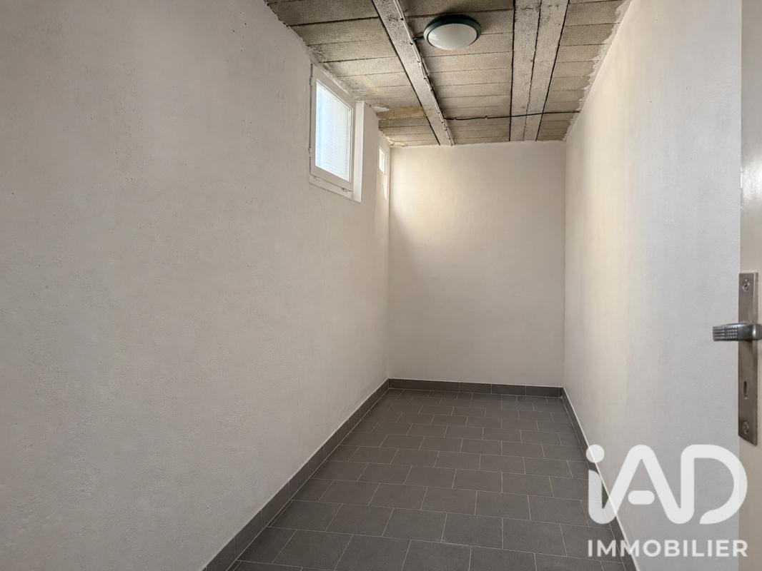 Maison 6 Pièce(s) Lançon-Provence - Photo 23