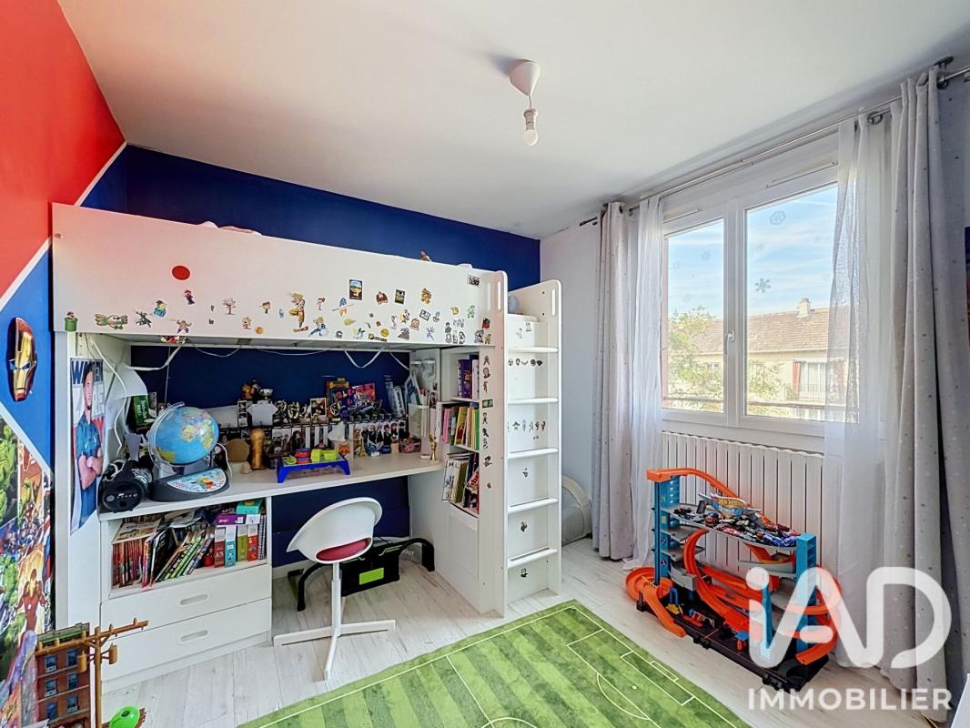 Appartement 5 Pièce(s) Le Mesnil-le-Roi - Photo 12