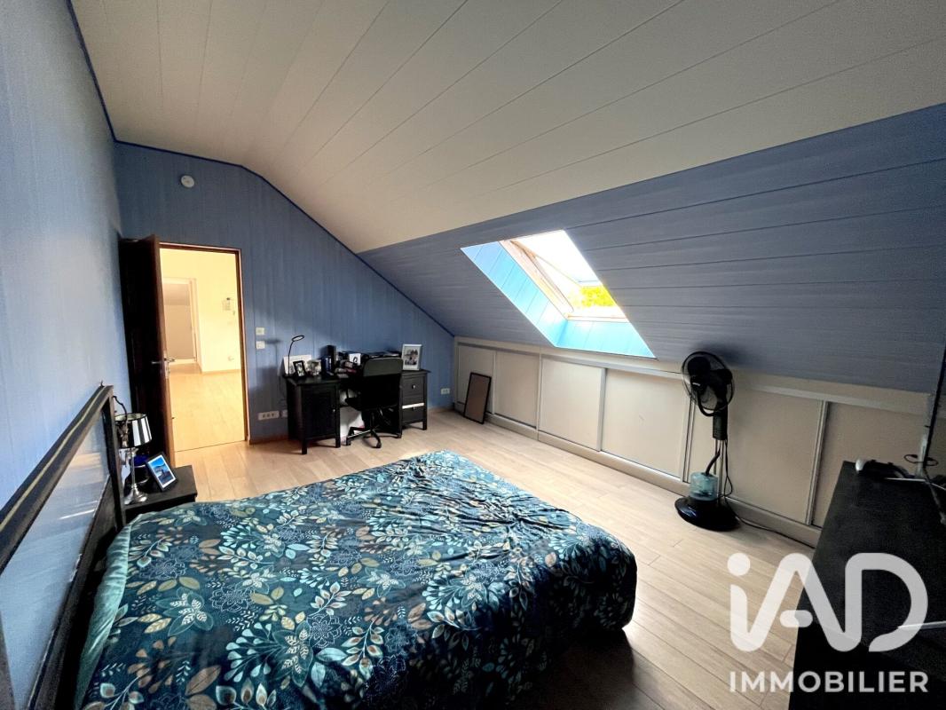 Maison 8 Pièce(s) Saint-Étienne-sur-Suippe - Photo 16