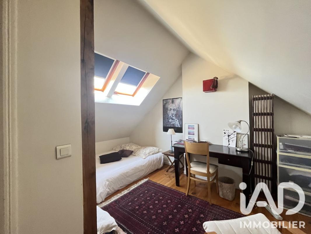 Maison 5 Pièce(s) Sainte-Geneviève-des-Bois - Photo 12