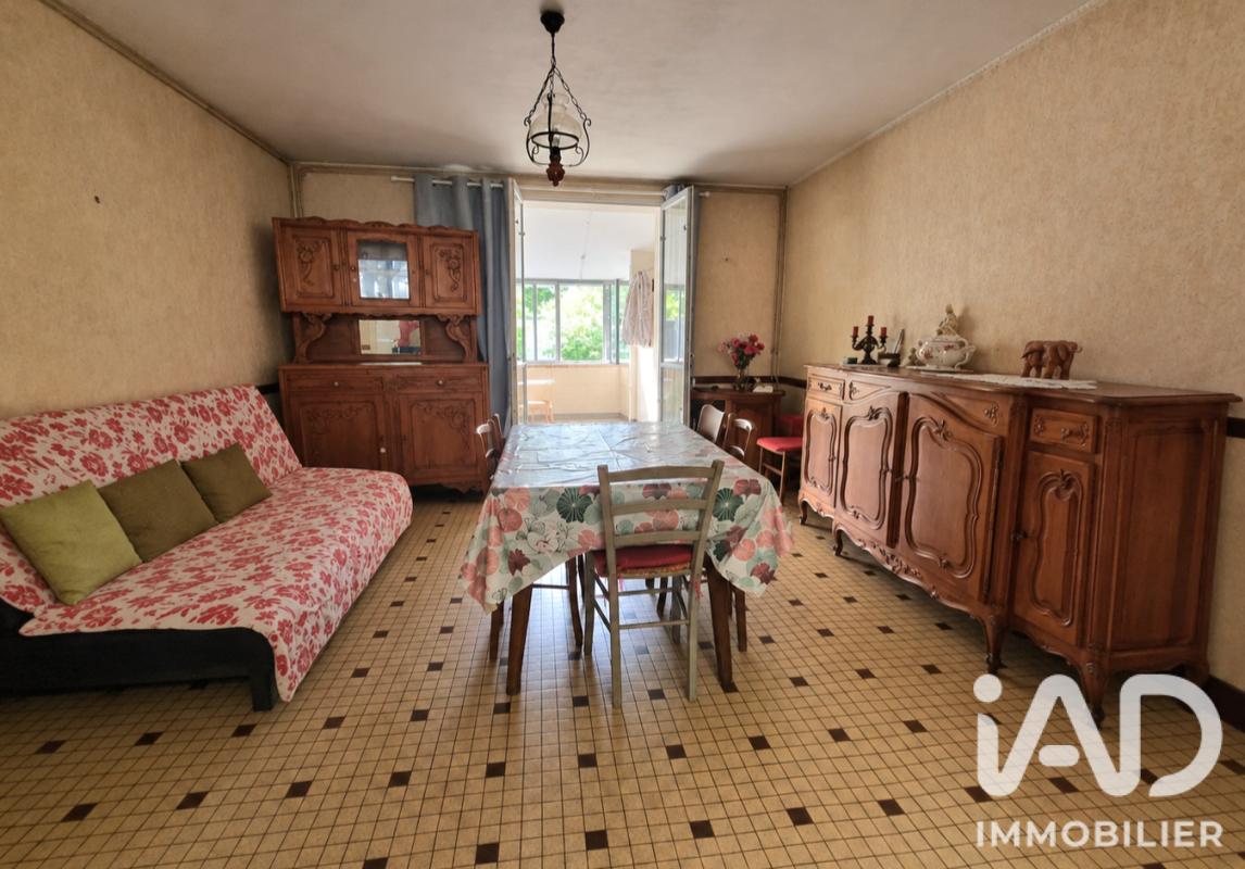Maison de ville 7 Pièce(s) Doué-en-Anjou