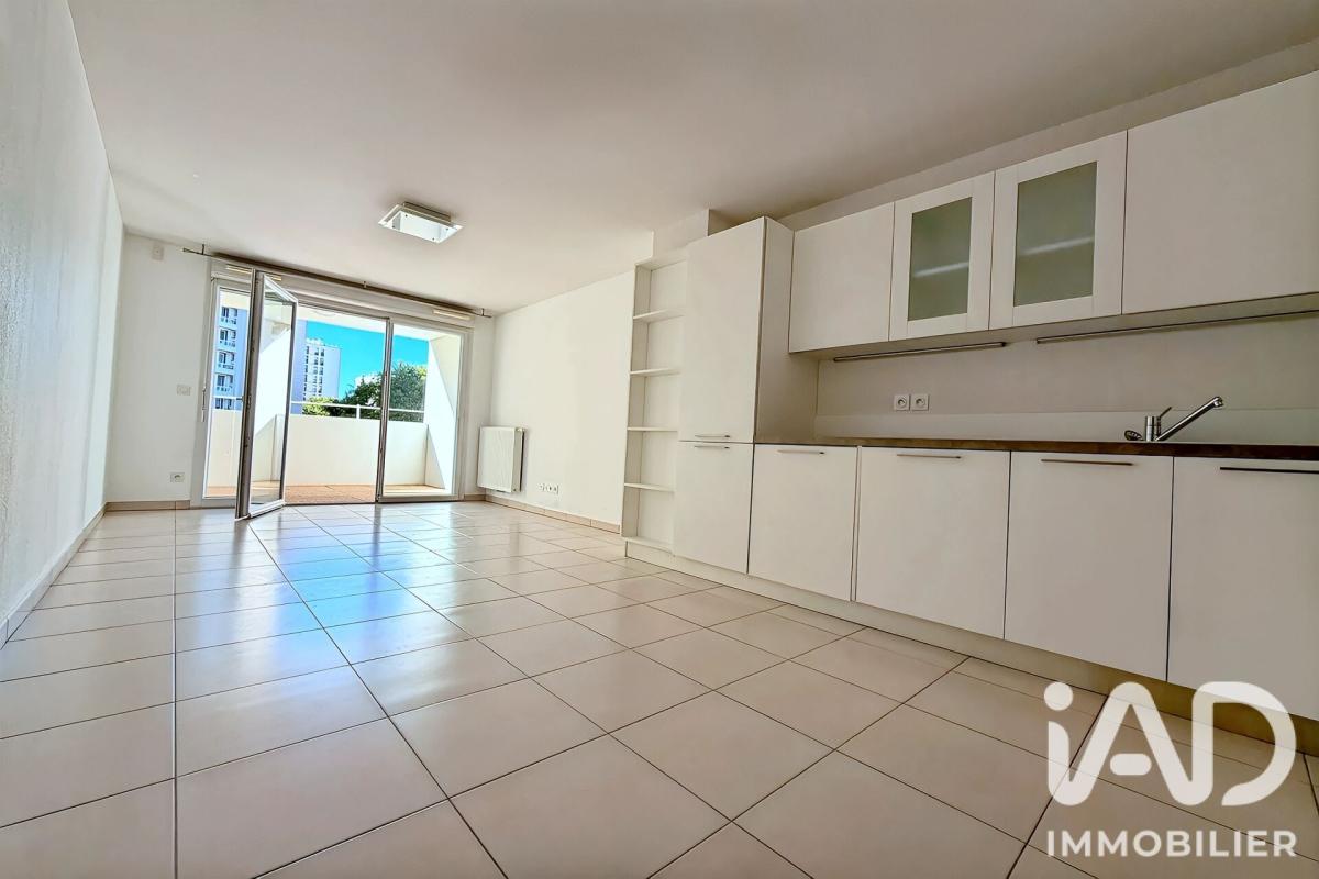 Appartement 2 Pièce(s) Marseille 4eme Arrondissement - Photo 3
