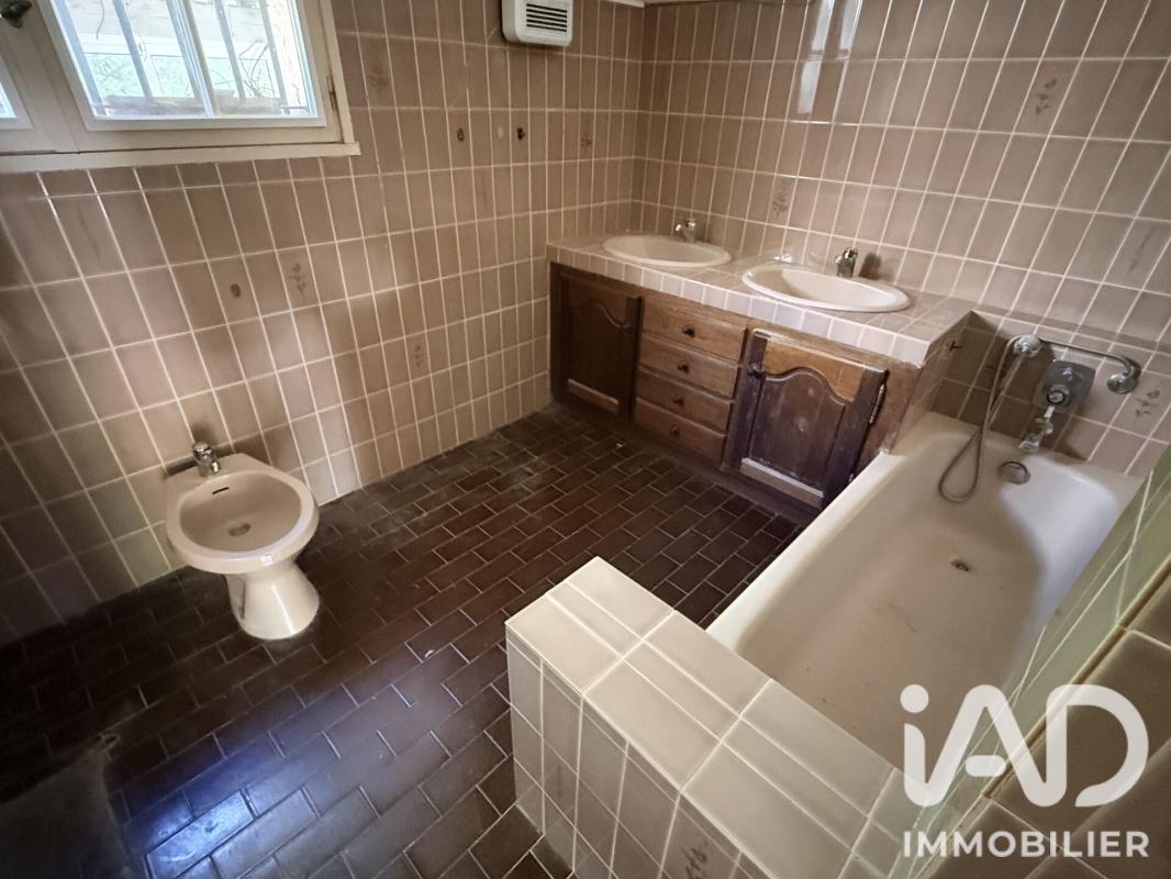 Maison 10 Pièce(s) Le Pradet - Photo 20