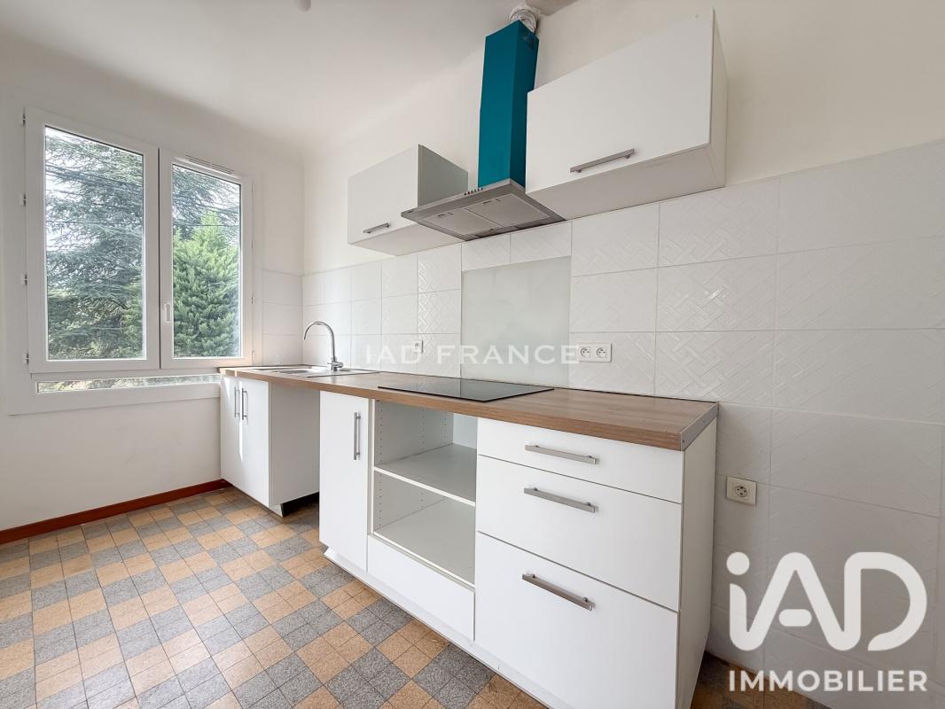 Maison 3 Pièce(s) Saint-Saturnin-lès-Apt - Photo 4