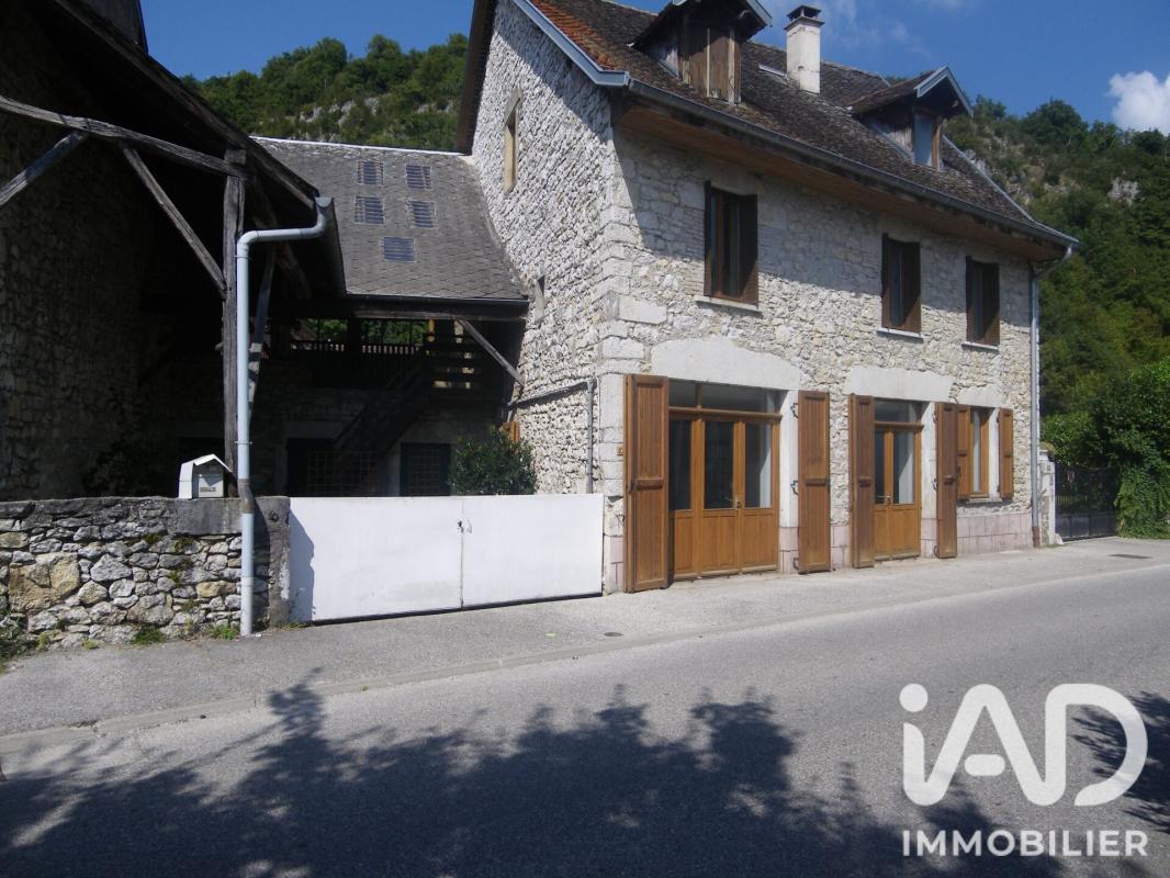 Appartement 4 Pièce(s) Brégnier-Cordon