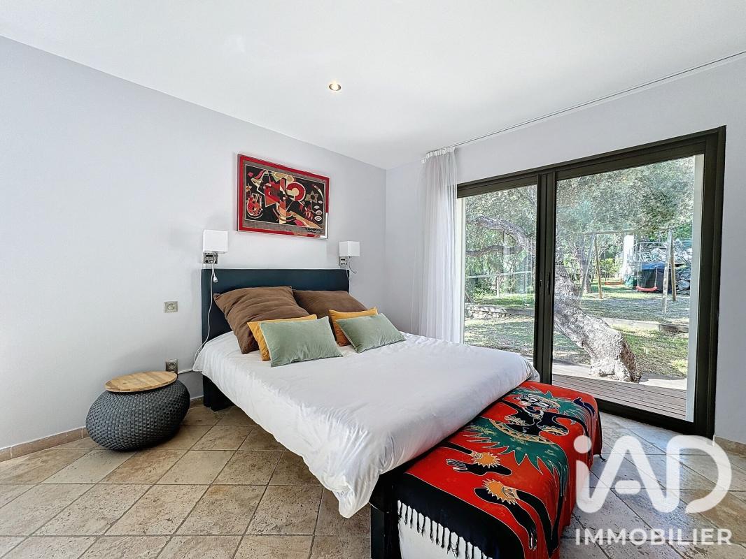 Maison 5 Pièce(s) Grimaud - Photo 8