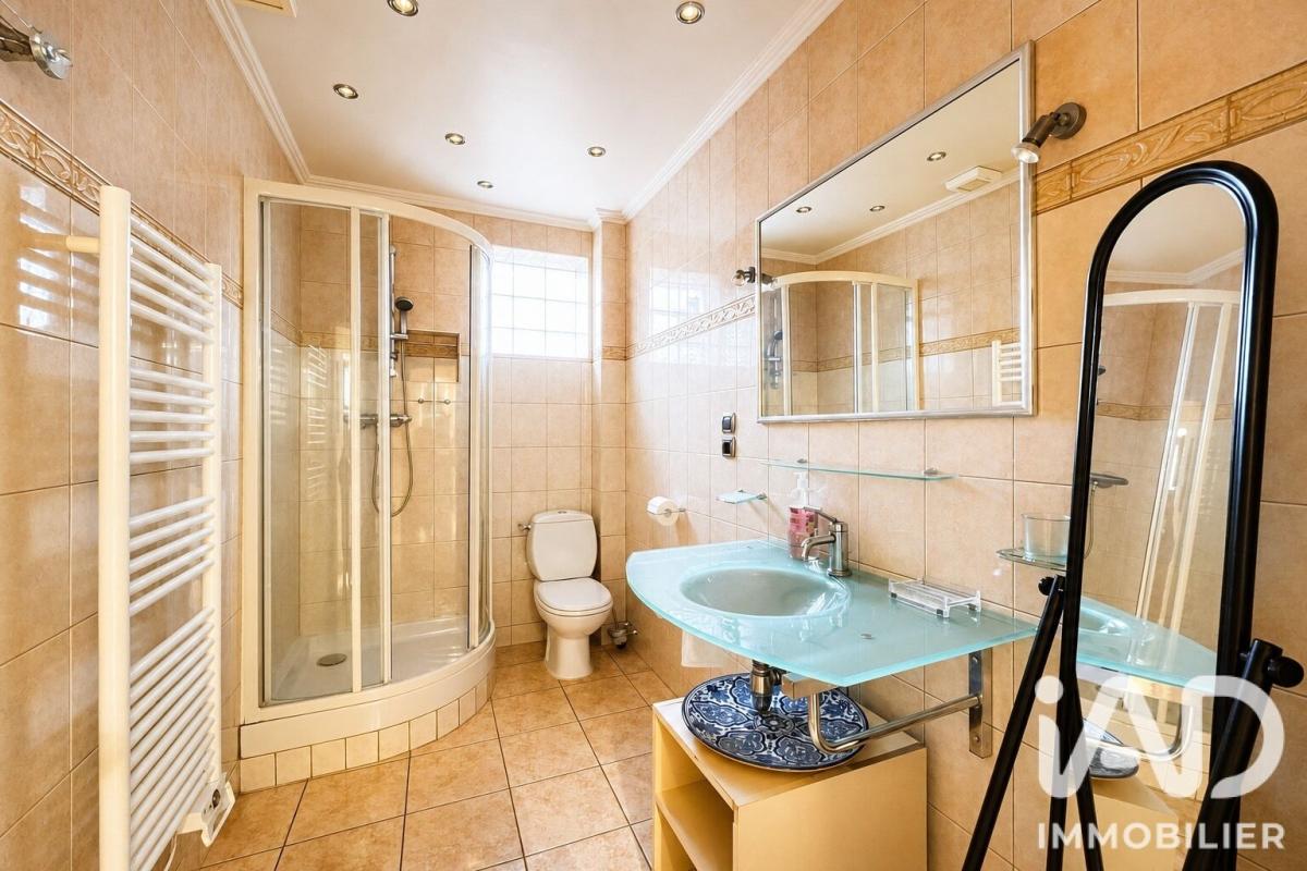 Maison 7 Pièce(s) Villiers-sur-Marne - Photo 10
