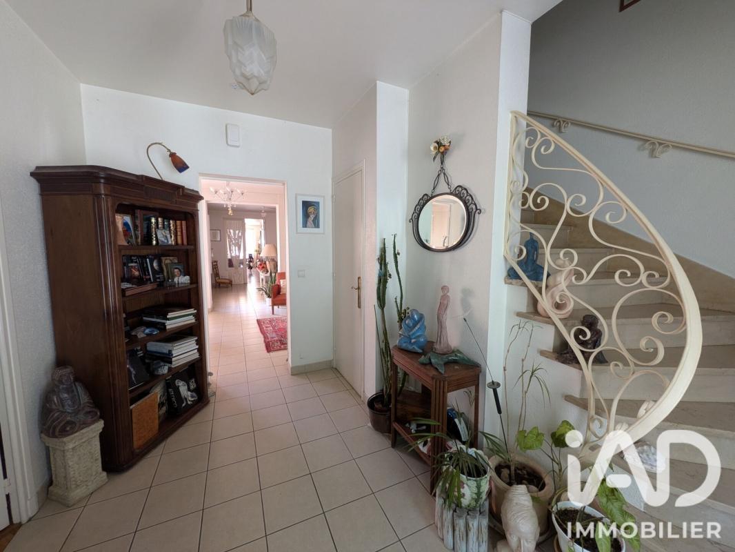 Maison 7 Pièce(s) Villeneuve-sur-Lot - Photo 3