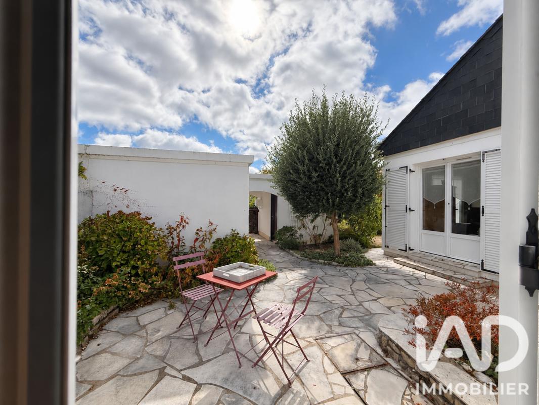 Maison 7 Pièce(s) Angers