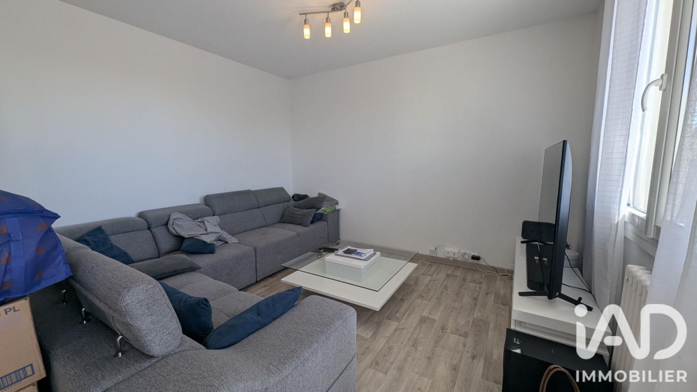 Appartement 4 Pièce(s) Saint-André-les-Vergers - Photo 2