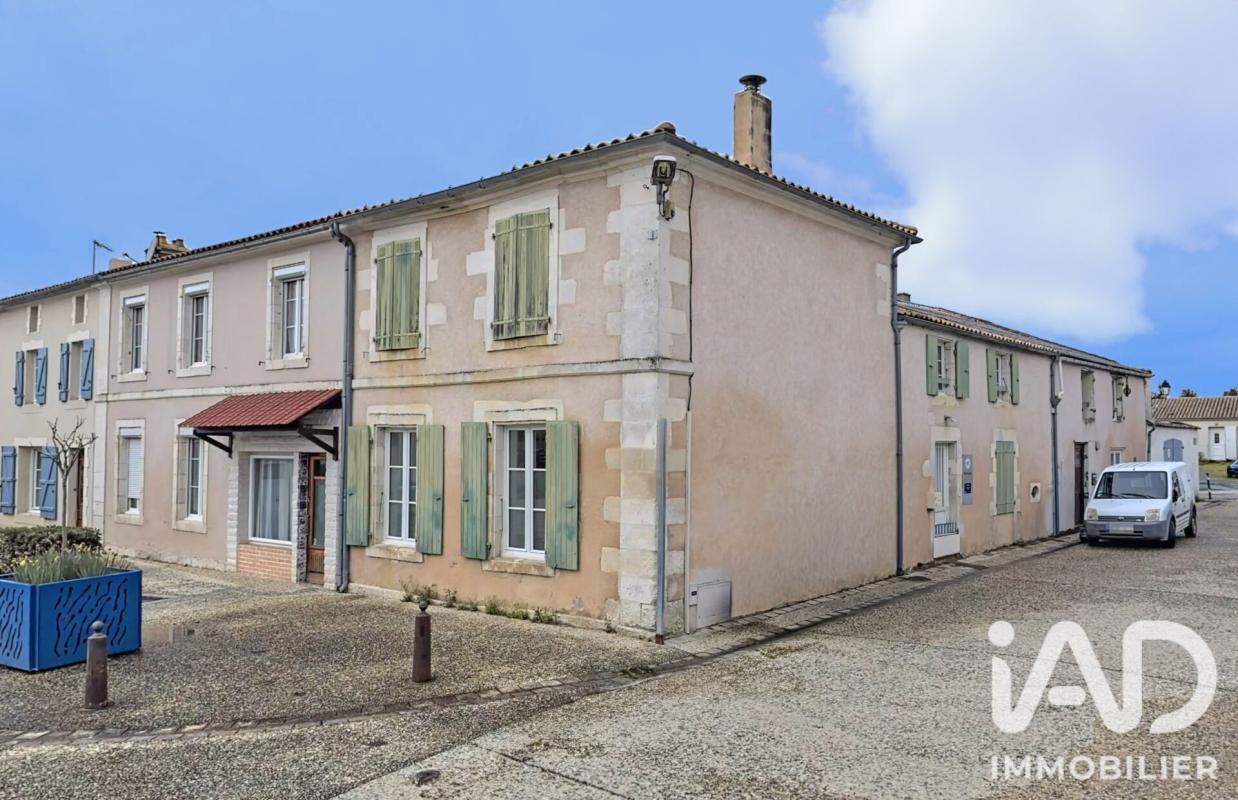 Maison de village 4 Pièce(s) Salles-sur-Mer