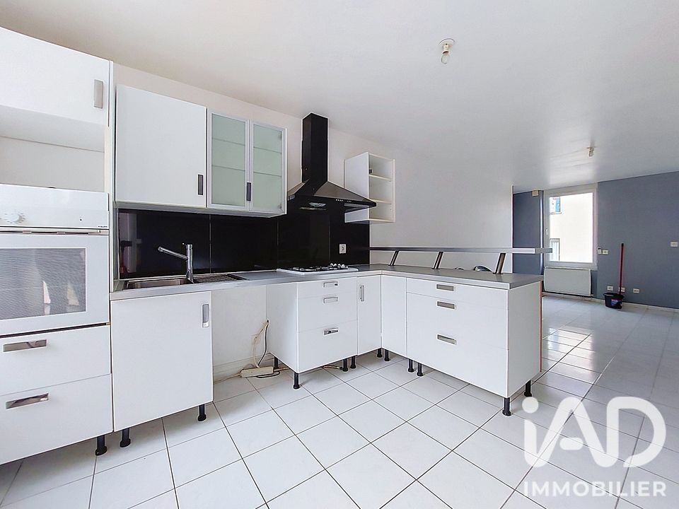 Maison 12 Pièce(s) Nanteau-sur-Lunain - Photo 2
