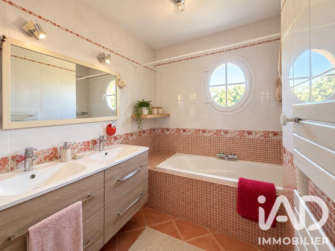 Maison 6 Pièce(s) Le Coudray-Montceaux - Photo 11