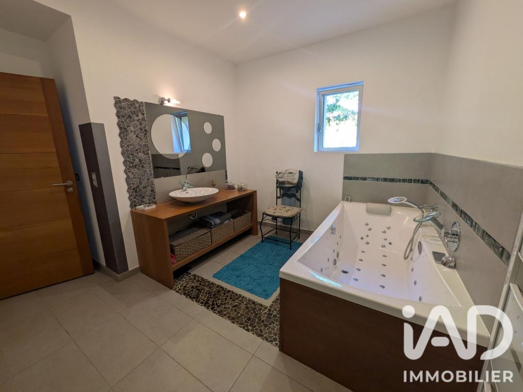 Maison 9 Pièce(s) Madaillan - Photo 14