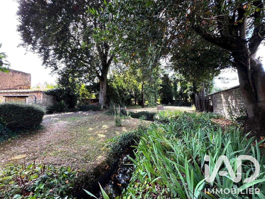 Maison 7 Pièce(s) Fontenay-le-Comte - Photo 22