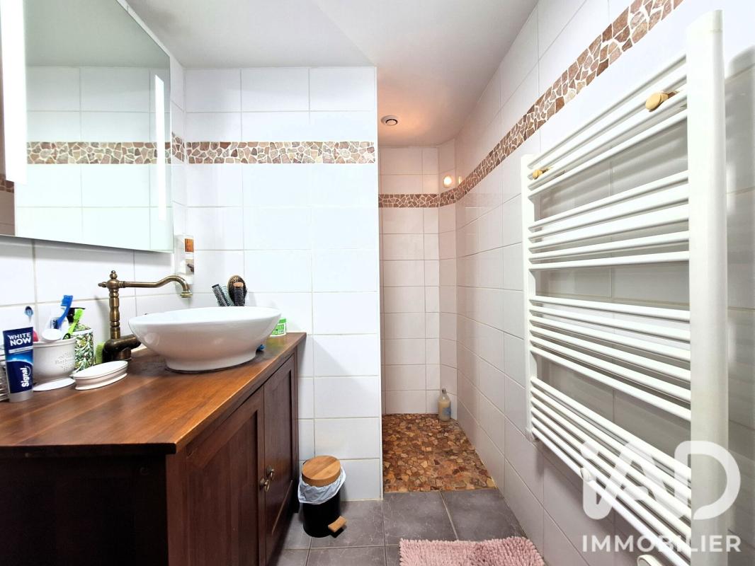Maison 5 Pièce(s) Saint-Germain-sous-Doue - Photo 11