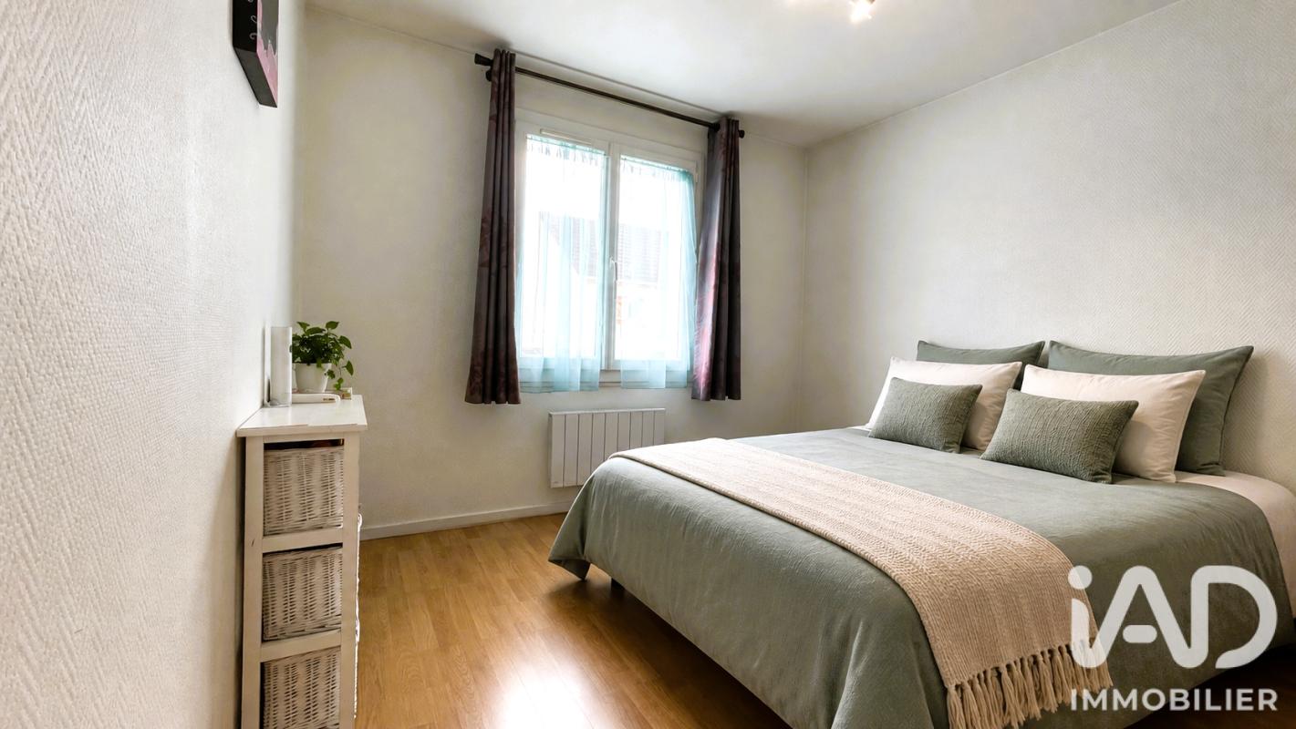 Maison 6 Pièce(s) Saint-Germain-lès-Arpajon - Photo 12