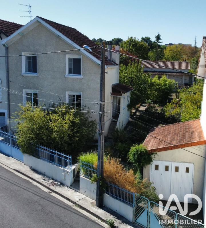 Maison de ville 5 Pièce(s) Ruelle-sur-Touvre