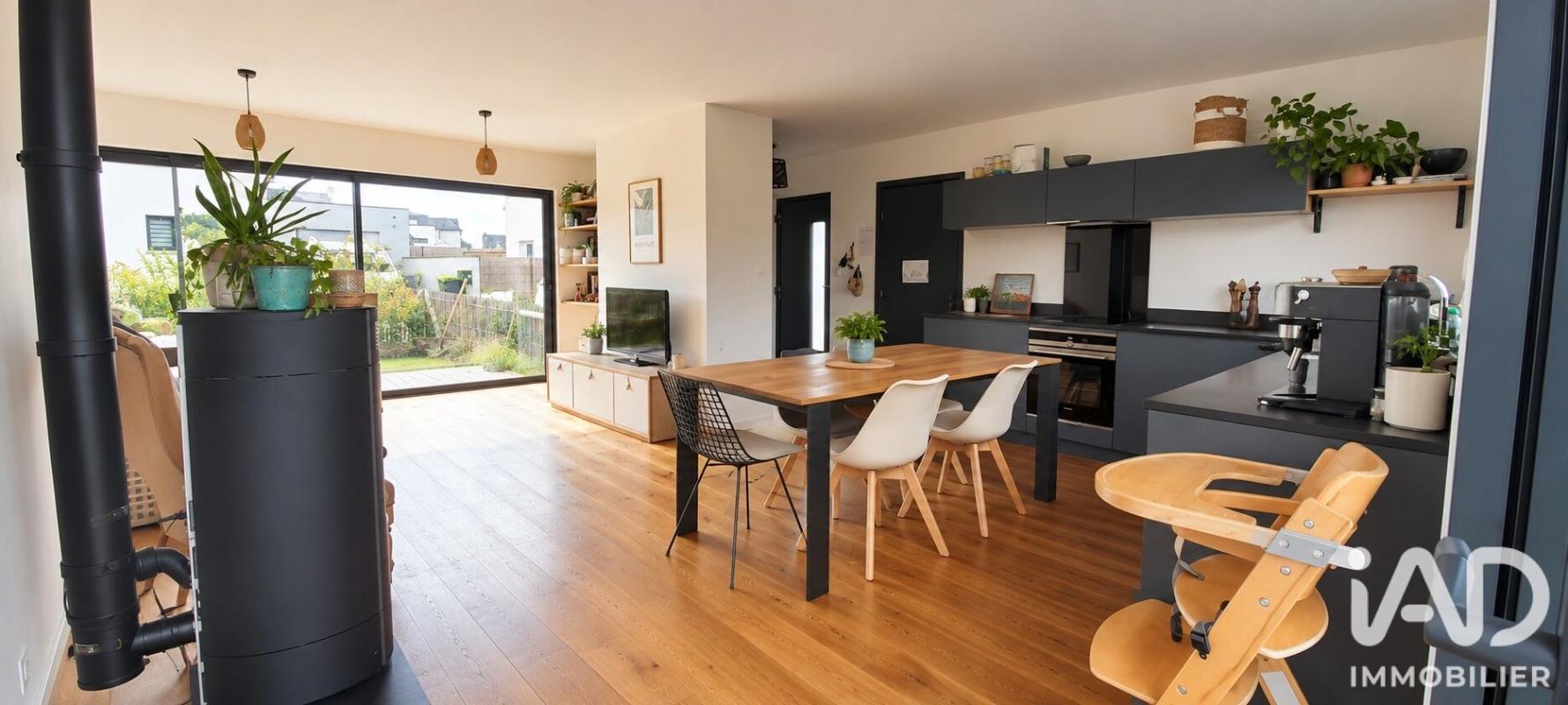Maison 5 Pièce(s) Plouhinec