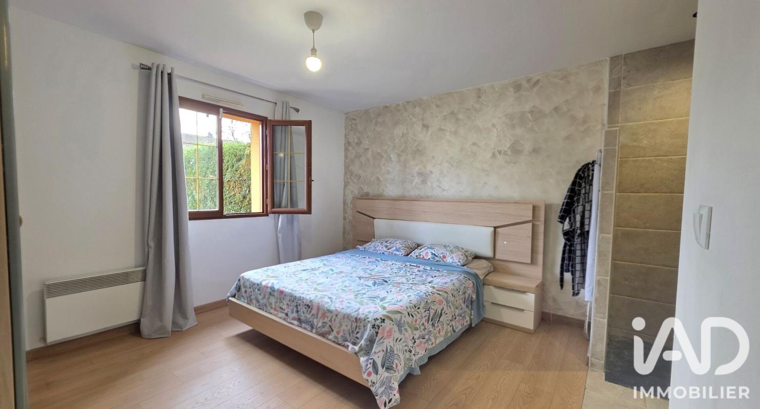 Maison 7 Pièce(s) Saint-Martin-de-Bréthencourt - Photo 8