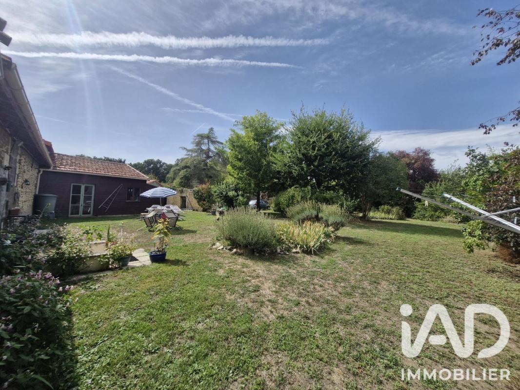 Maison 6 Pièce(s) Brion-près-Thouet - Photo 14