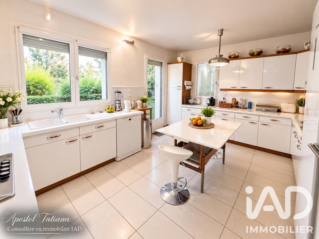 Maison 8 Pièce(s) Louveciennes - Photo 8