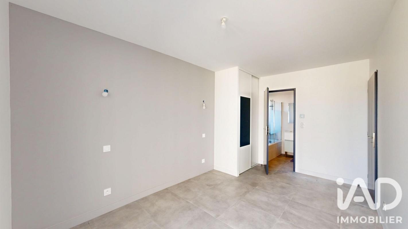 Maison 4 Pièce(s) Saint-Hilaire - Photo 10