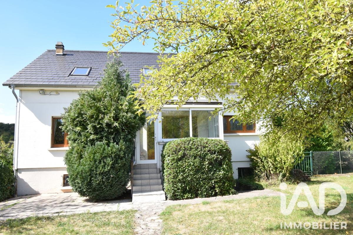 Maison traditionnelle 7 Pièce(s) Valmont