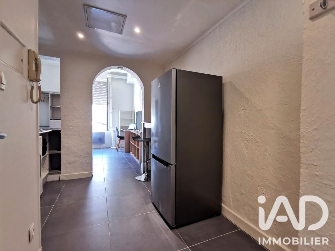 Appartement 1 Pièce(s) Nîmes - Photo 7