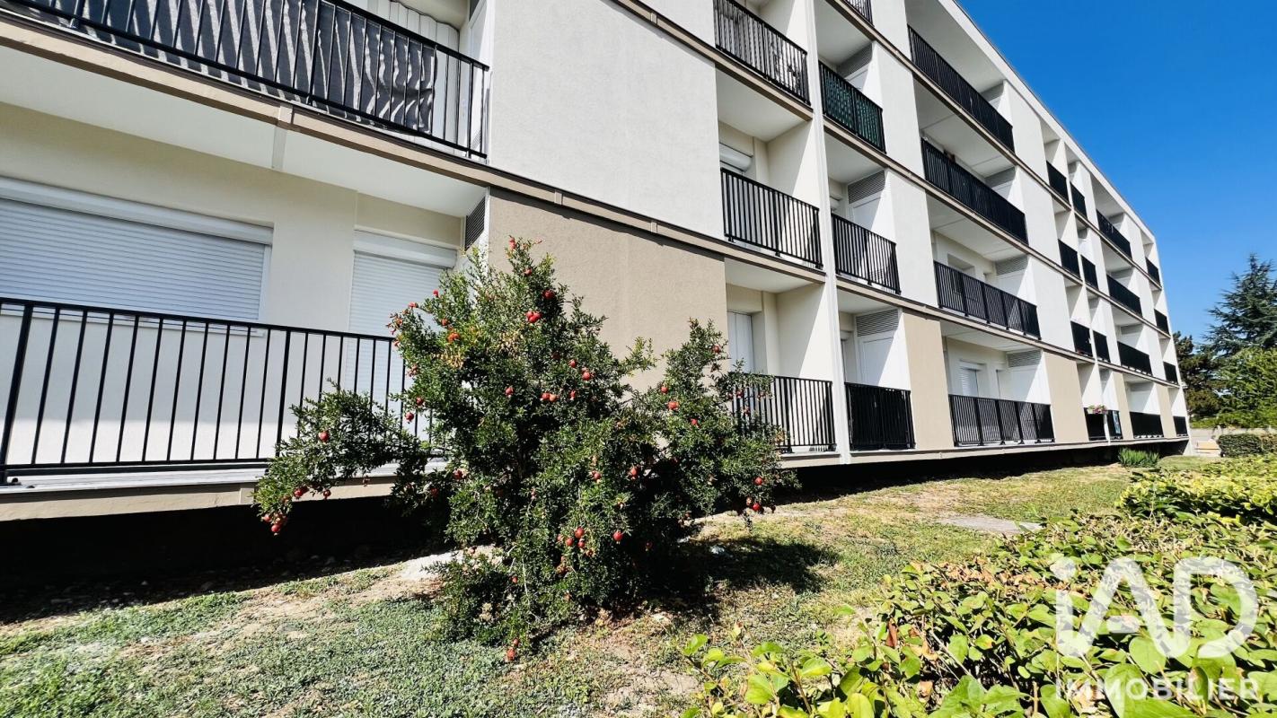 Appartement 2 Pièce(s) Limeil-Brévannes